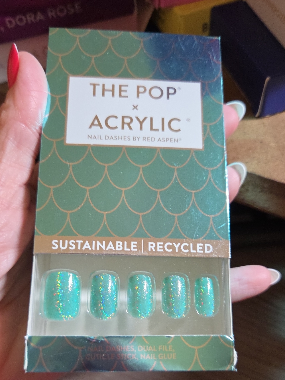THE POP x ACRYLIC  Press-On Nail dashes Red Aspen Sav's Seafoam Spell